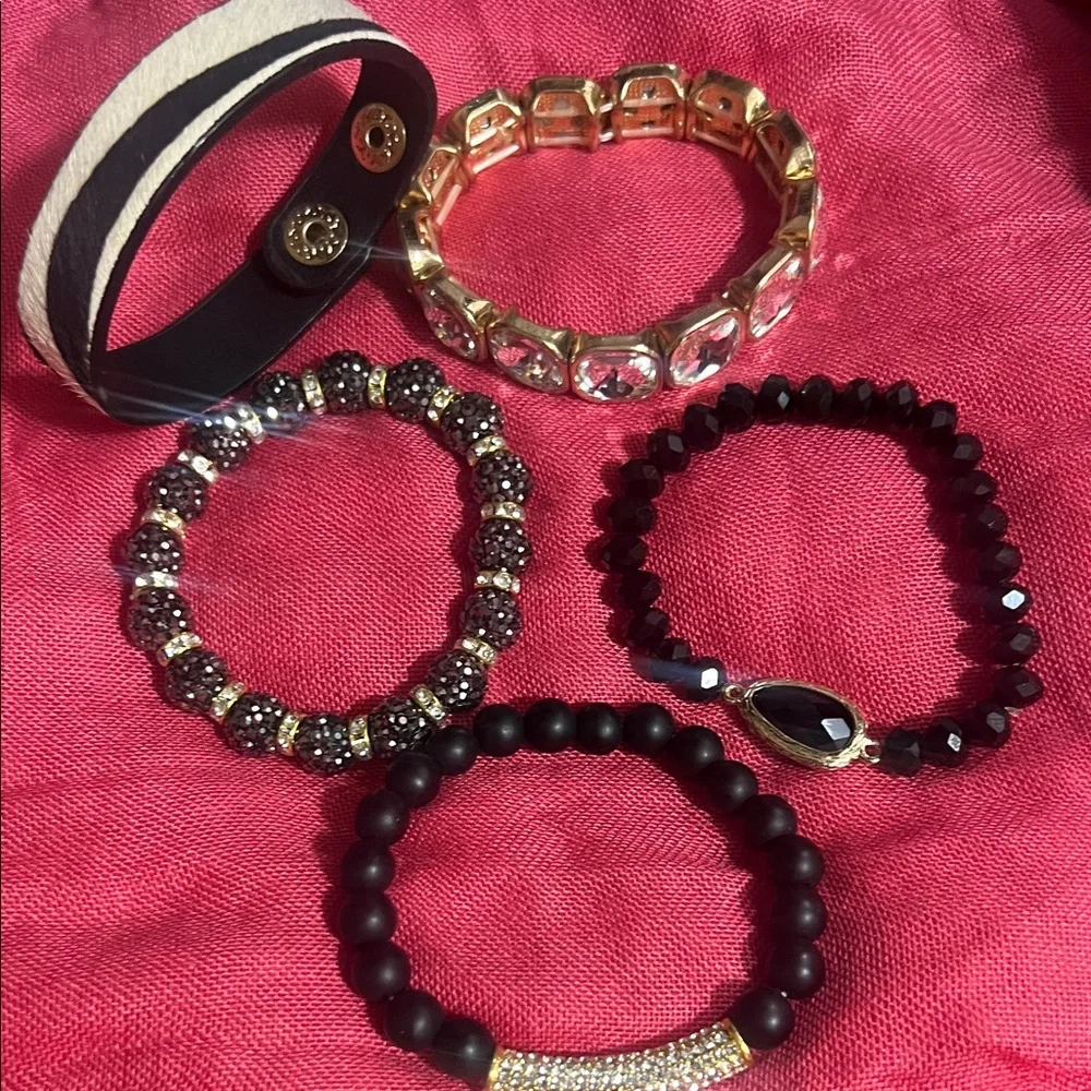 Women's Black and Clear Crystal Stackable Bracelet Set - Picture 2 of 2